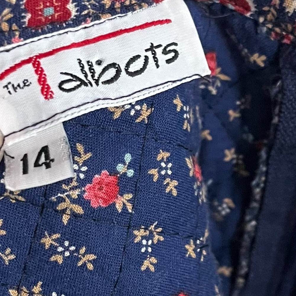 Talbots • Vintage Navy Red Floral Quilted Fit and Flare Dress - Picture 4 of 4